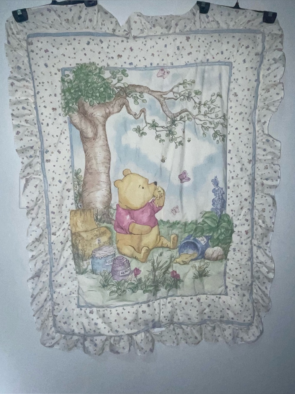 Vintage Disney 1999  Winnie the Pooh crib quilt
